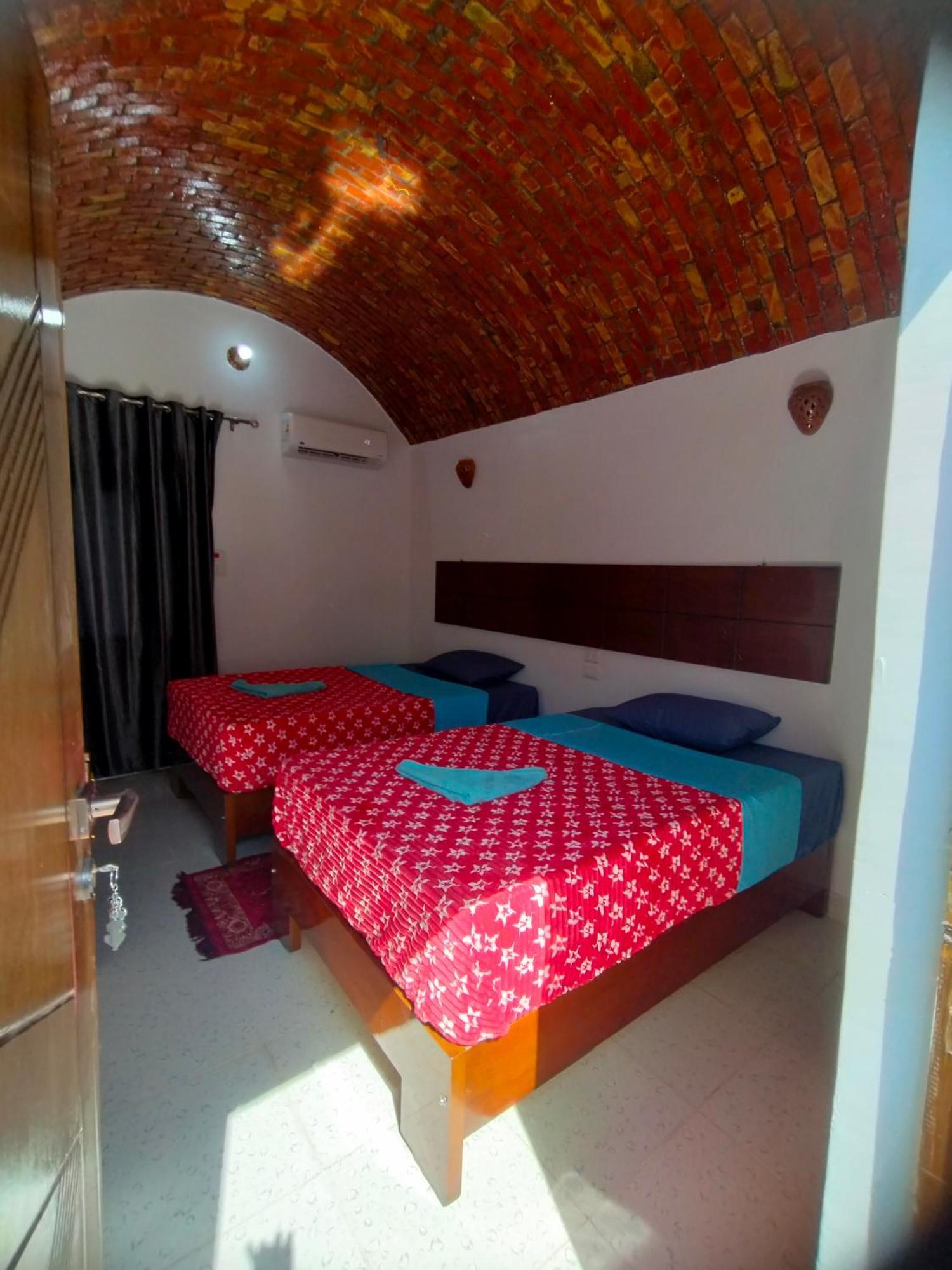 אסואן Jamaica Guest House מראה חיצוני תמונה