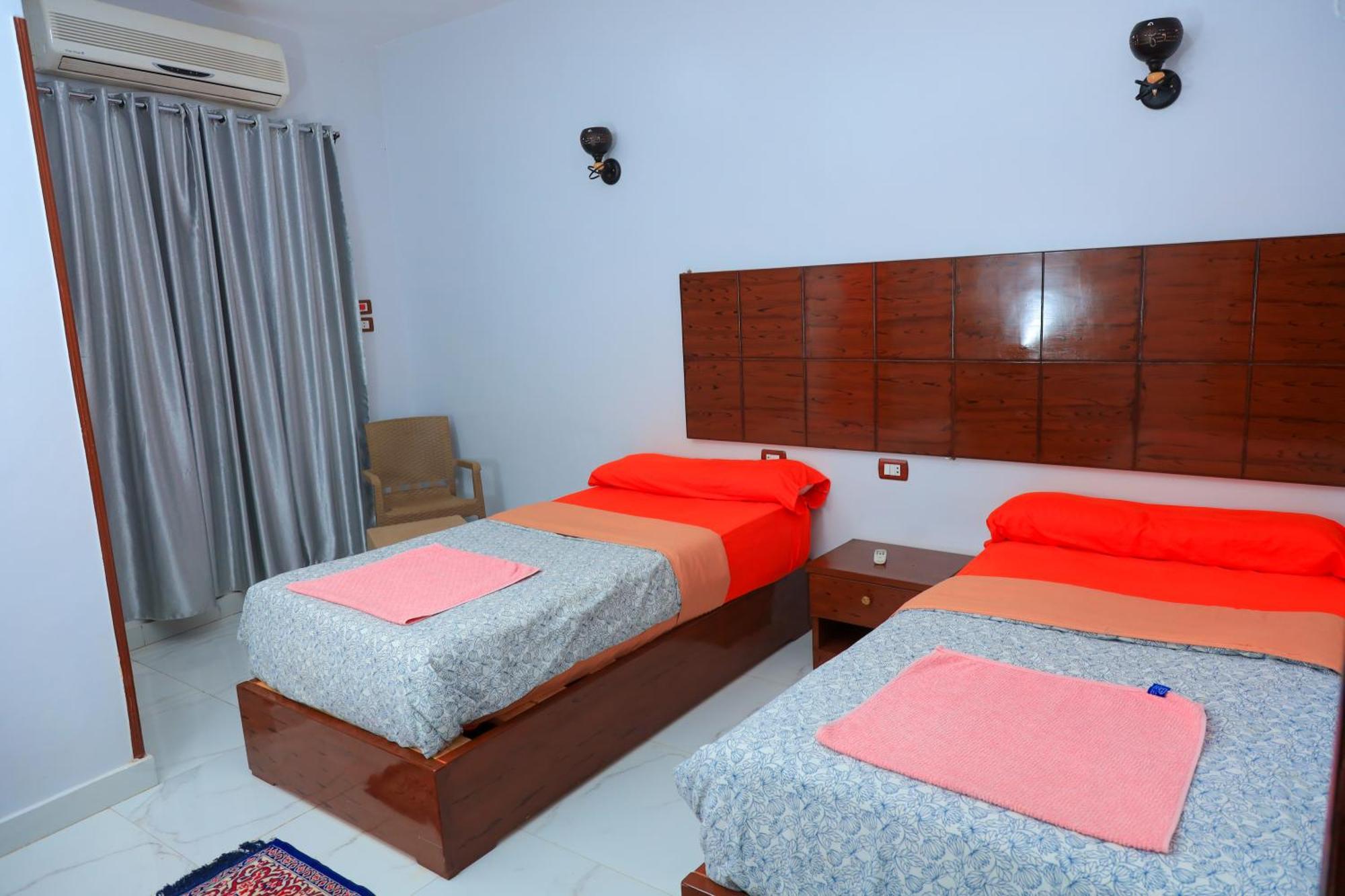 אסואן Jamaica Guest House חדר תמונה